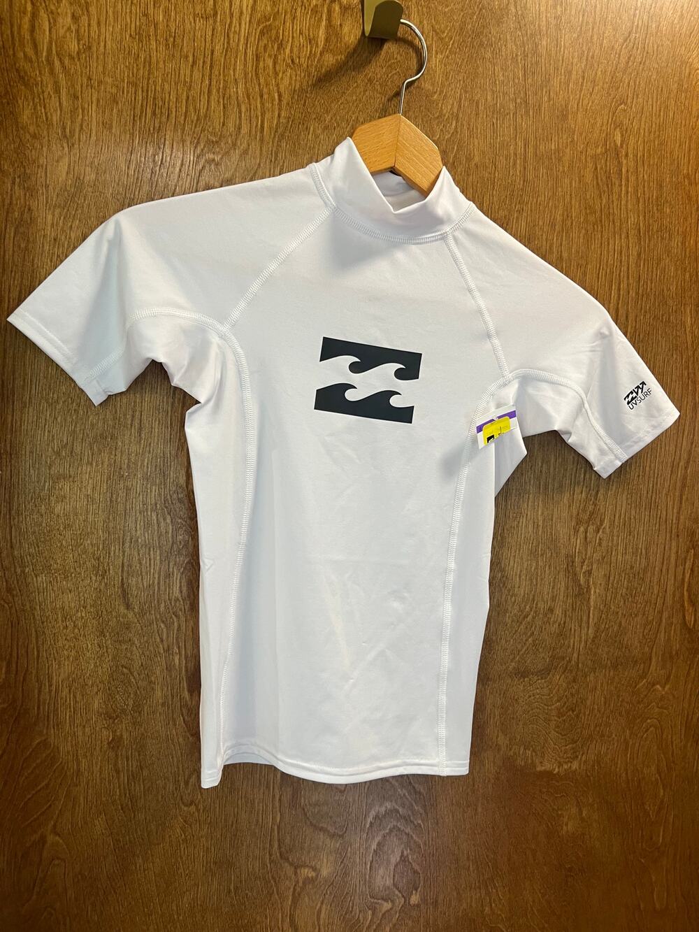 Billabong Waves All Day White Short Sleeve Rash Guard Swim Shirt sze 8